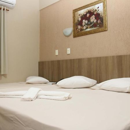 Hotel Chaves Pompeu  Kültér fotó